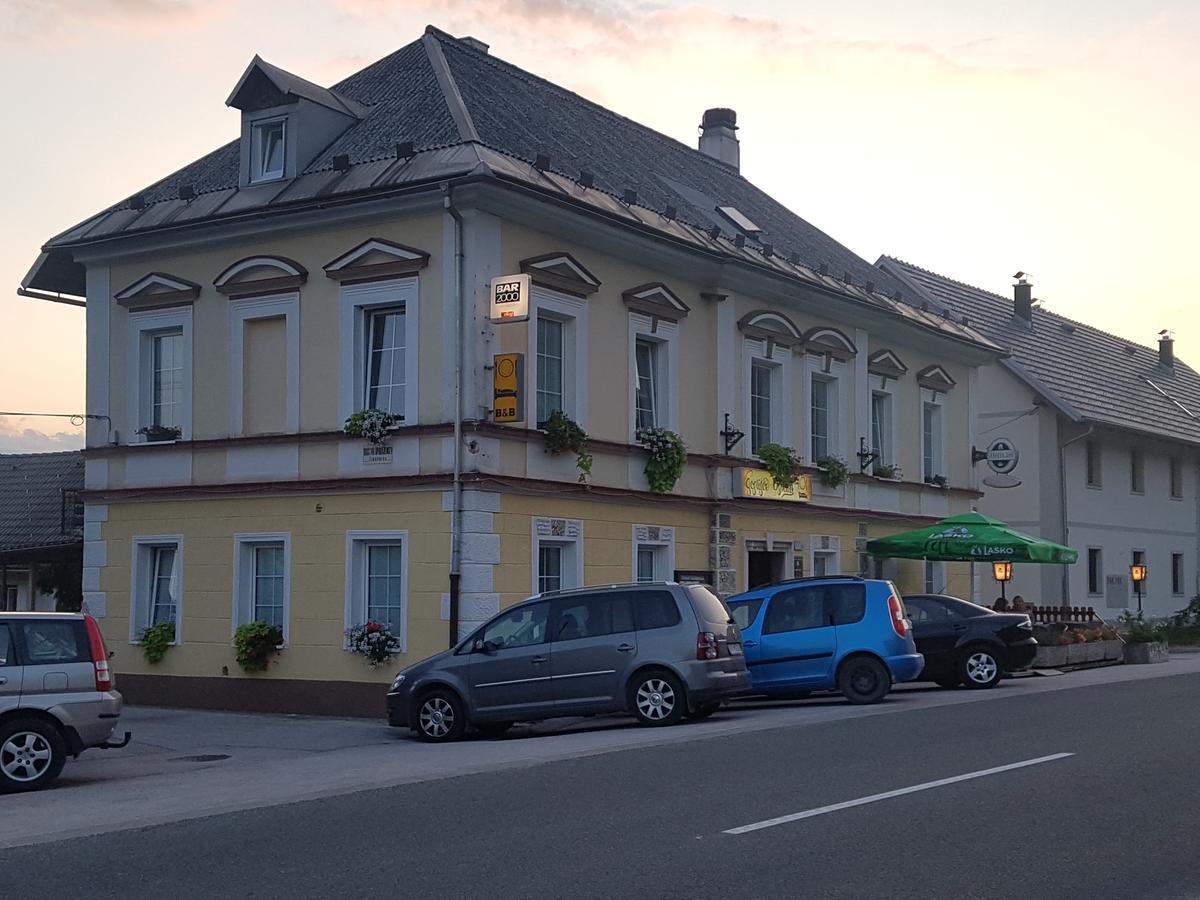 Guesthouse Osvald Zirovnica Exterior photo