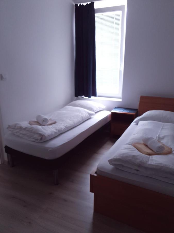 Guesthouse Osvald Zirovnica Exterior photo
